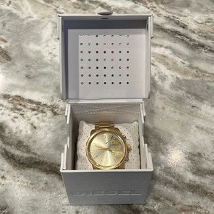 Diesel Men’s Watch DZ4268